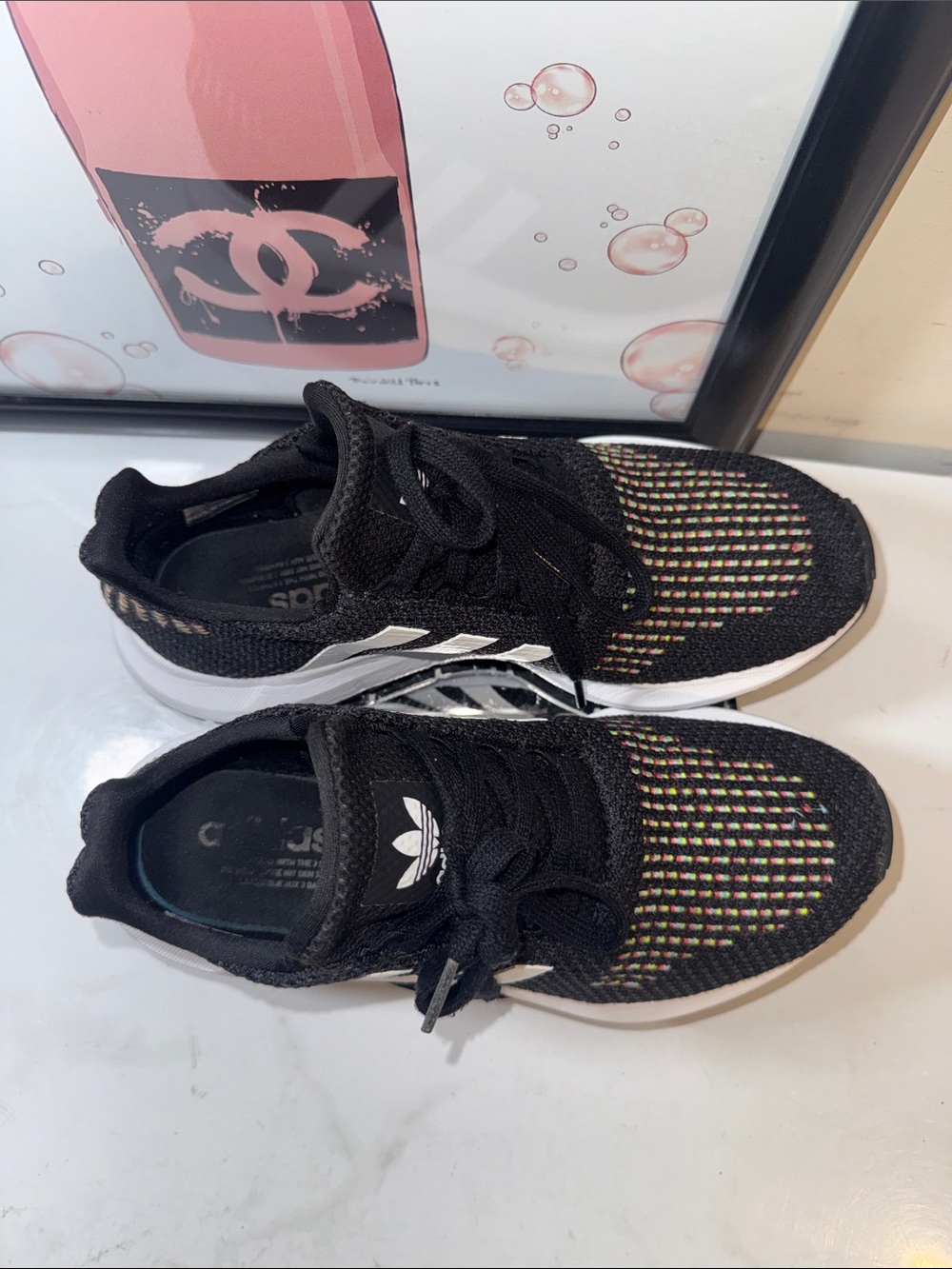 adidas Swift Run Black/Rainbow Sneakers - Women’s Size 7.5 - Picture 8 of 11